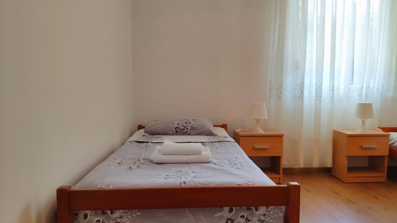 Apartman "Lima" Appartement Pula Buitenkant foto