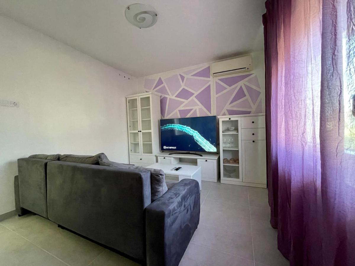 Apartman "Lima" Appartement Pula Buitenkant foto